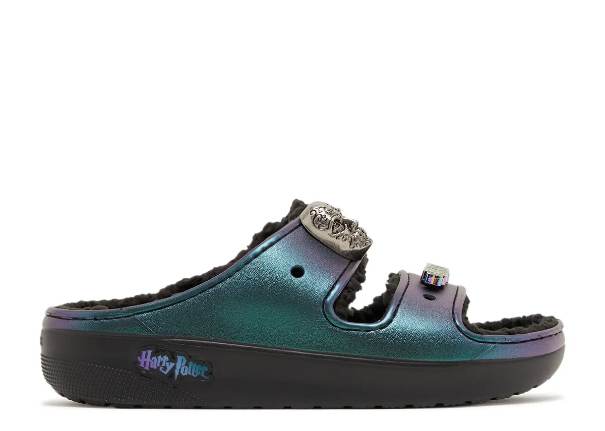Harry Potter x Classic Cozzzy Sandal ‘The Dark Arts’ Harry Potter x Classic Cozzzy Sandal ‘The Dark Arts’