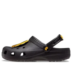 Wu-Tang Clan x Classic Clog “Black” Wu-Tang Clan x Classic Clog “Black”